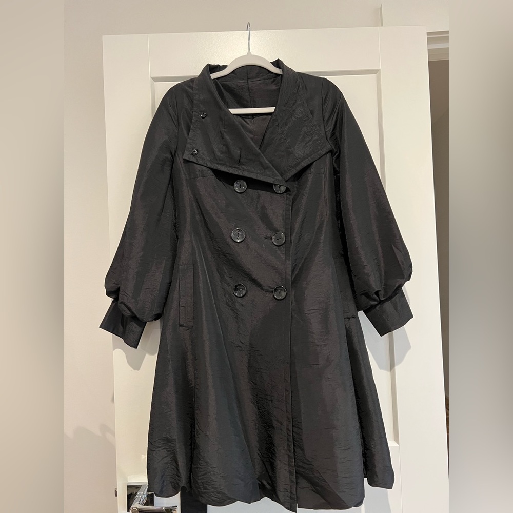 Black tench coat